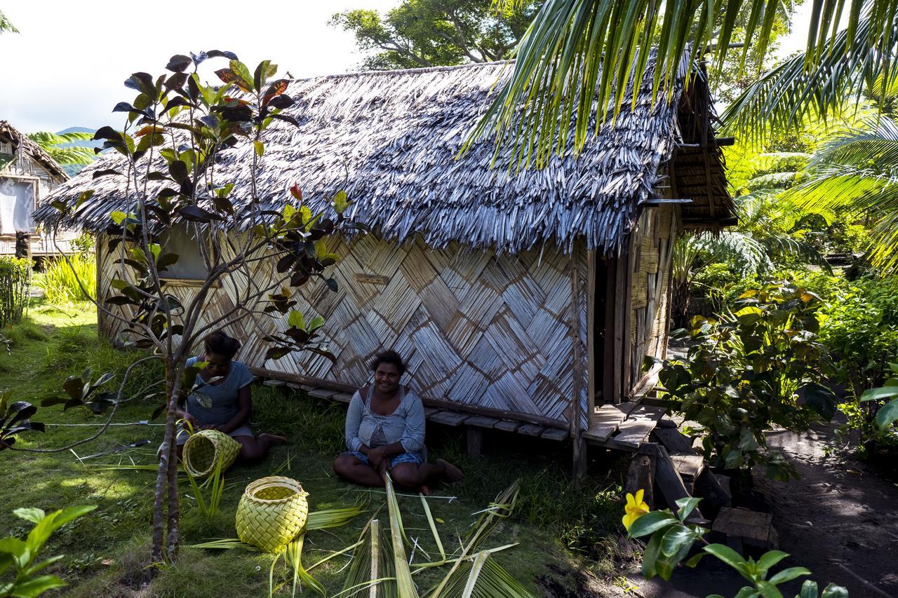 Castle Tree House And Bungalow White Sands Экстерьер фото